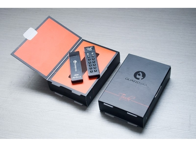 GuardDo Touche 8 GB USB 2.0 защищенный флеш-накопитель с аппаратным шифрованием данных