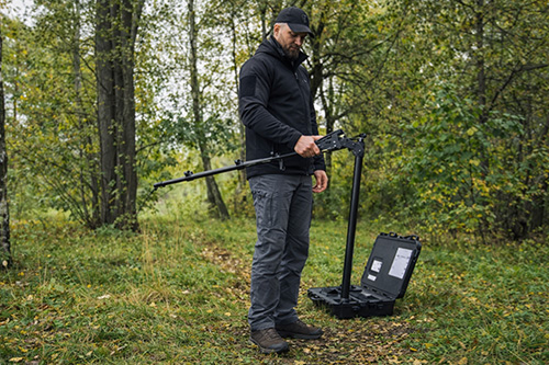 Магнитометрический градиентометр Ось